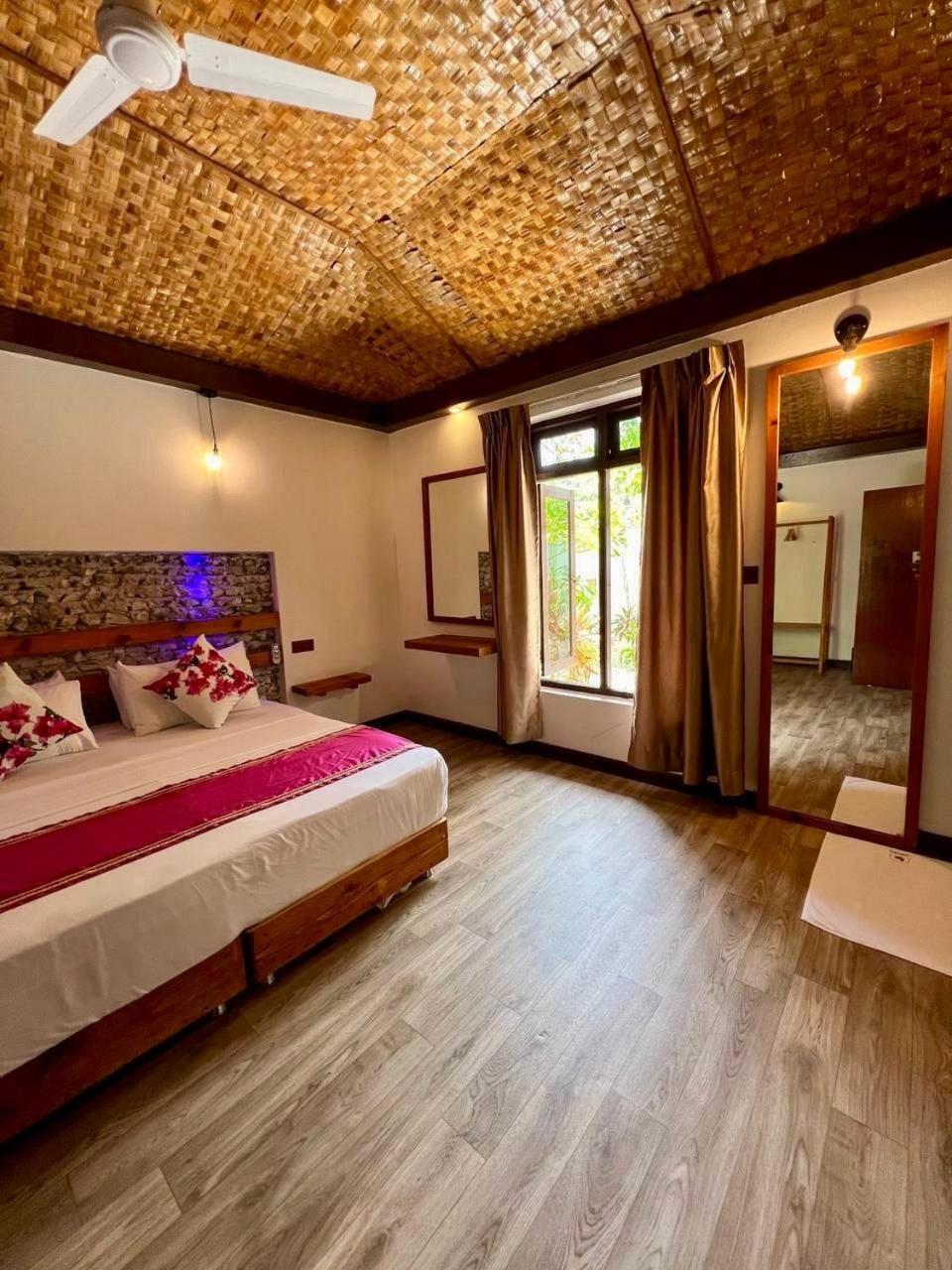 Bougan Villea Retreat Bodufolhudhoo Екстериор снимка