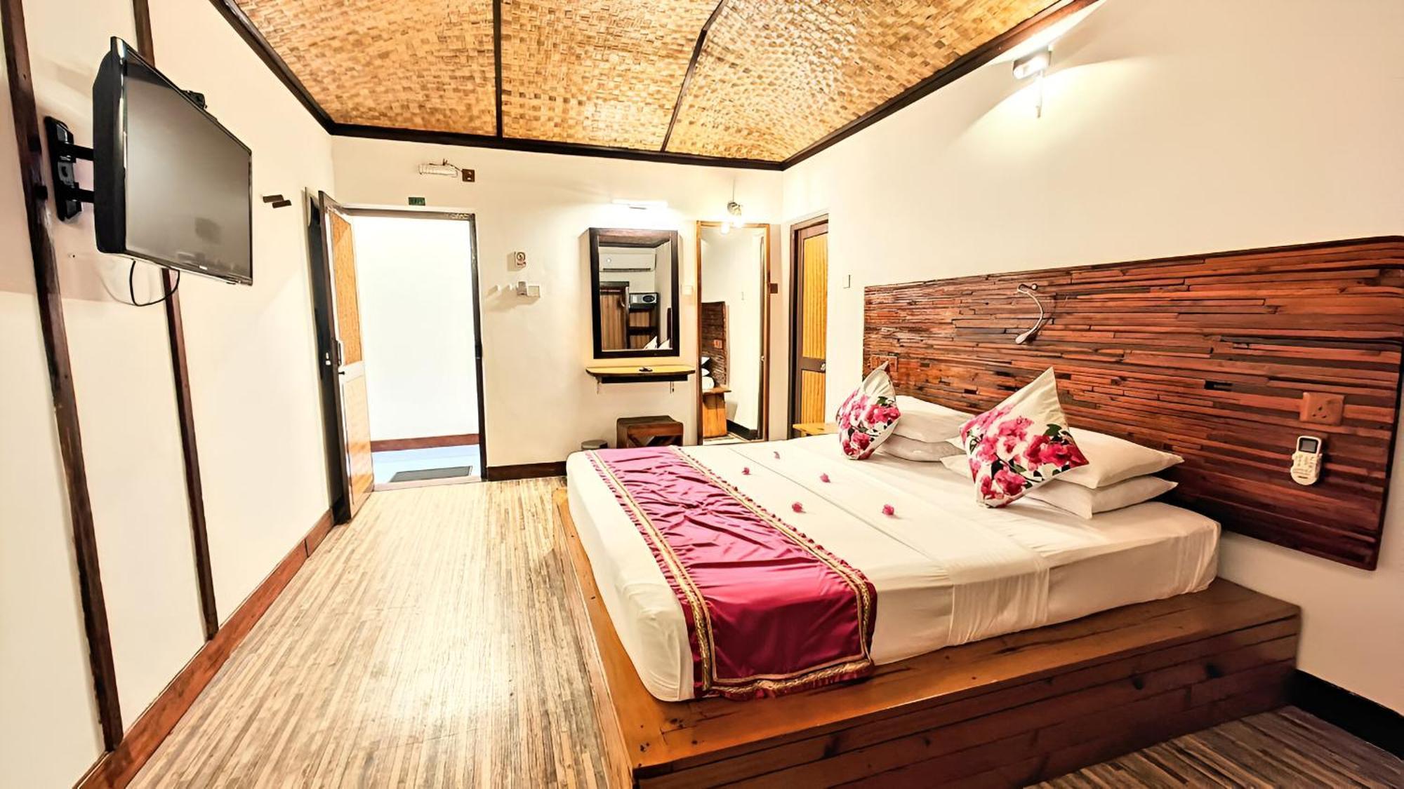 Bougan Villea Retreat Bodufolhudhoo Екстериор снимка